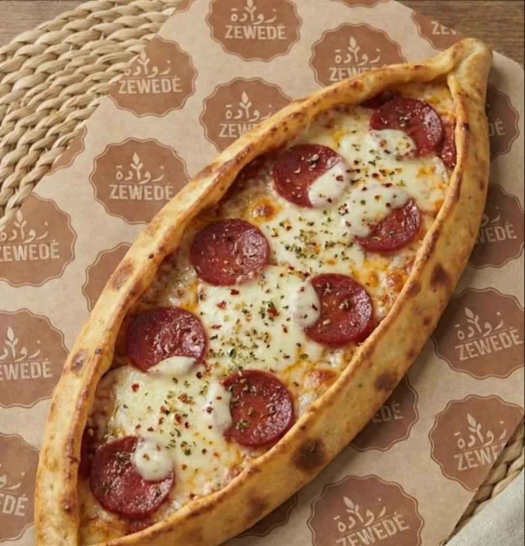 Manoushe Pepperoni